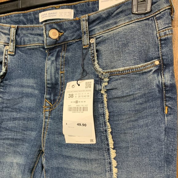 NEW Zara Frayed Center Seams Skinny Jeans - Picture 3 of 6